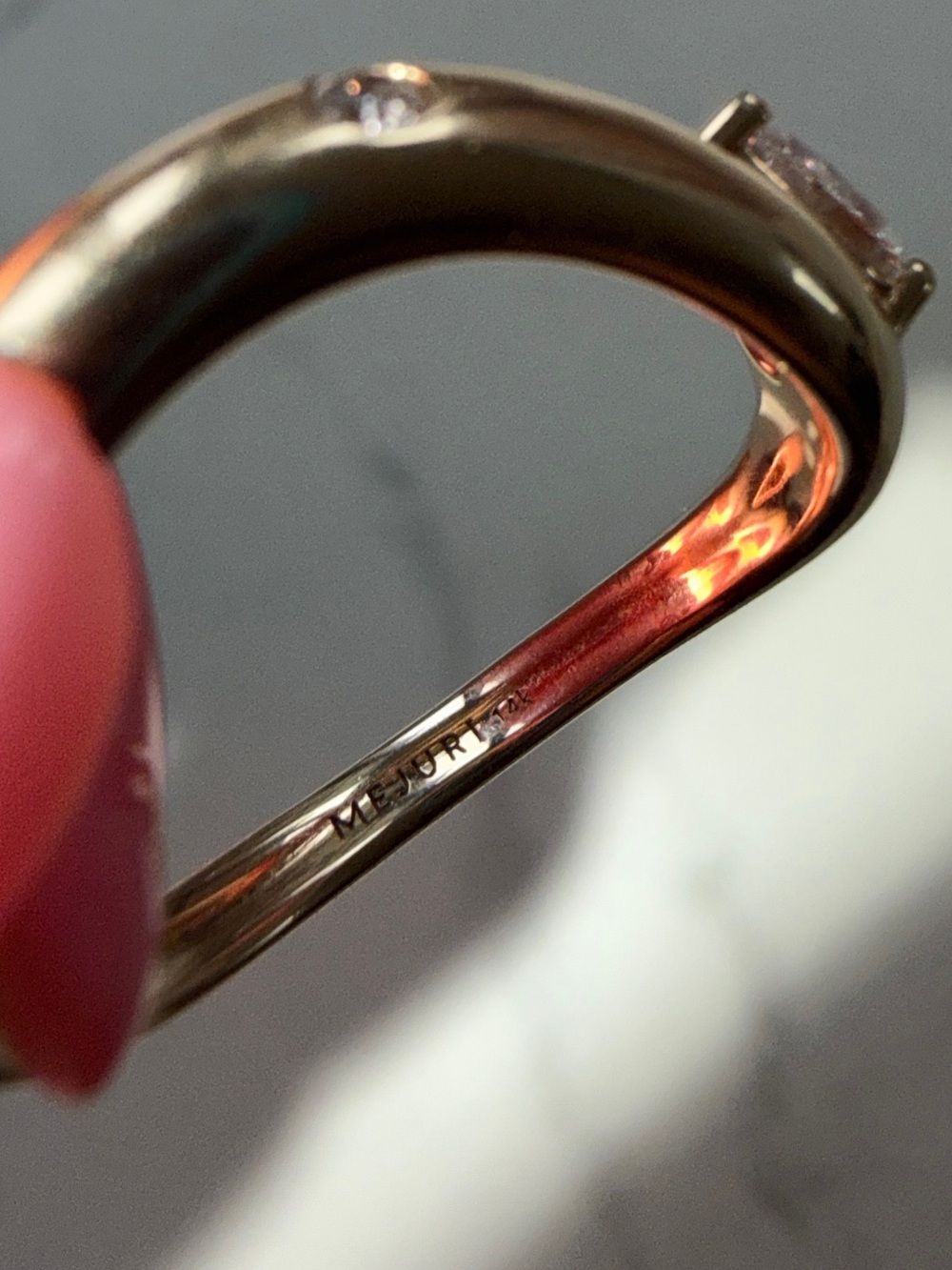 Elegant Gold and Silver Women's Ring Set - Picture 8 of 9